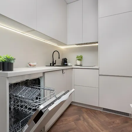 Apartament 5 Minut Do Plazy - Apartament Morzetu Z Tarasem By Renters *